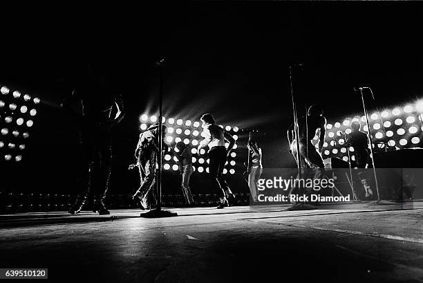 Marlon Jackson, Tito Jackson, Michael Jackson, Jackie Jackson and Randy Jackson perform during The Jacksons Triumph Tour at The Omni Coliseum in...