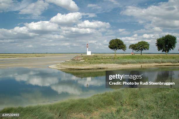 bay of the somme - somme stock pictures, royalty-free photos & images