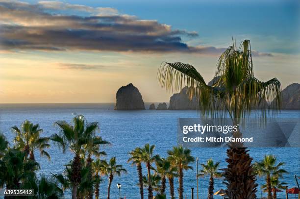 iconic cabo san lucas ocean rocks - baja california peninsula stock pictures, royalty-free photos & images
