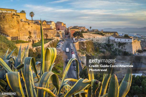 view of bastione di santa caterina from viale san vincenzo - cagliari stock pictures, royalty-free photos & images
