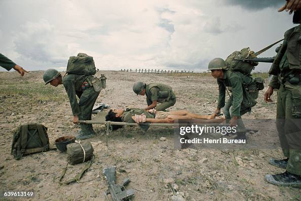 Qang South Vietnamese fighters during the Battle of Qang Tri. | Location ...