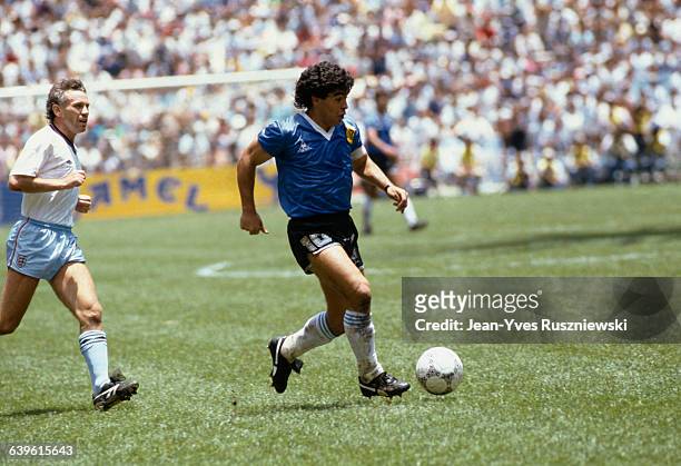 World Cup - Quarters-Finals - Argentina vs England . Diego Maradona .