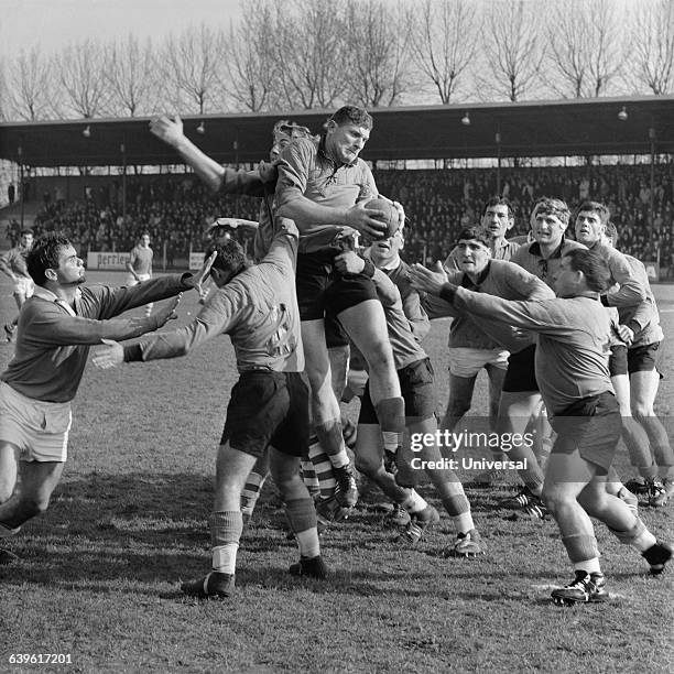 French Rugby Union championship, PUC vs Narbonne . With the ball, Narbonne's Claude Spanghero.