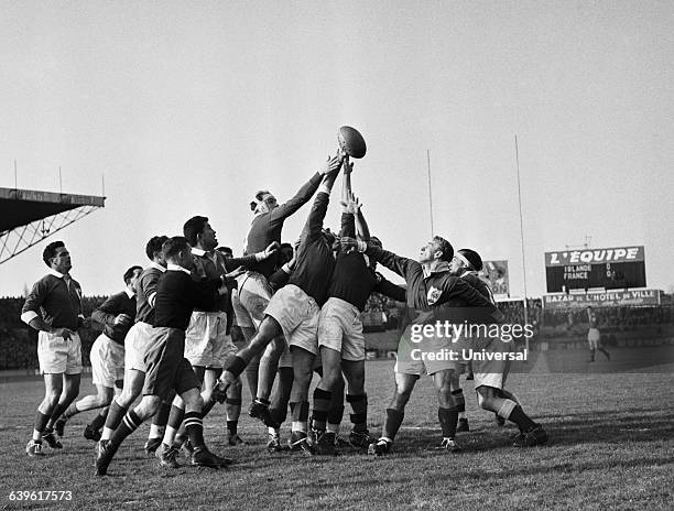 Five Nations Tournament, France vs Ireland . Players of two teams fight for the ball during a lineout.