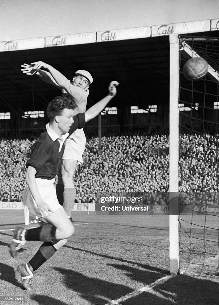 Soccer - France vs Northern Ireland 1952