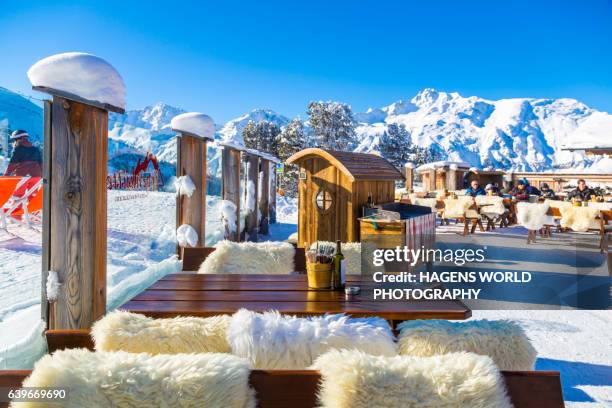 genussrestaurant zirbenhütte - ski hut stock pictures, royalty-free photos & images