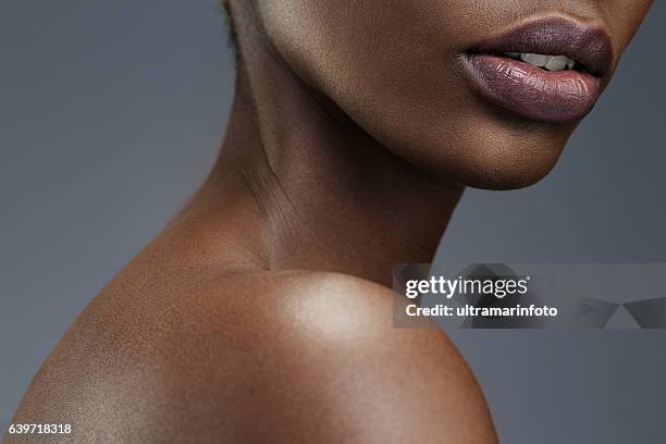 beauty portrait   lips  close up  beautiful african ethnicity  young women - beautiful bare women stock pictures, royalty-free photos & images