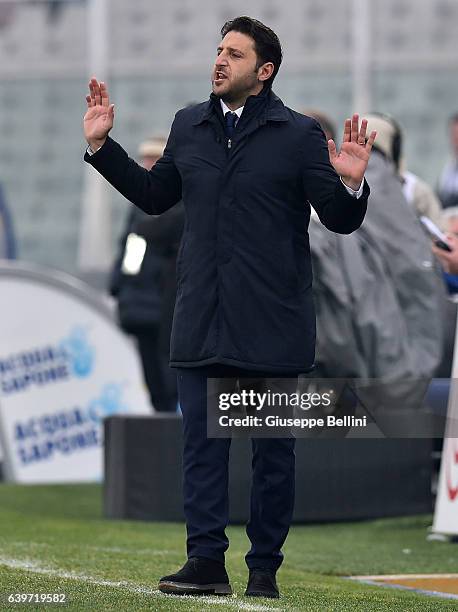 Marcello Donatelli head coach of Pescara Calcio during the Serie A match between Pescara Calcio and US Sassuolo at Adriatico Stadium on January 22,...