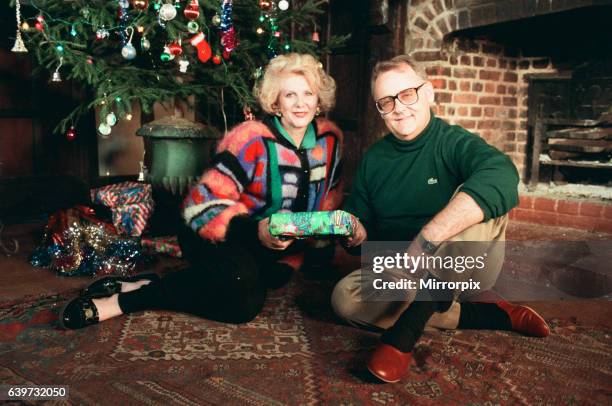 Anne Charleston & Ian Smith stars of Australian Day Time Soap Neighbours, pictured 30th November 1989.