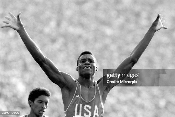 Carl Lewis of the United States of America wins gold in the Mens 200 meters Final at the 1984 Olympic Games held in Los Angeles. 8th August 1984.