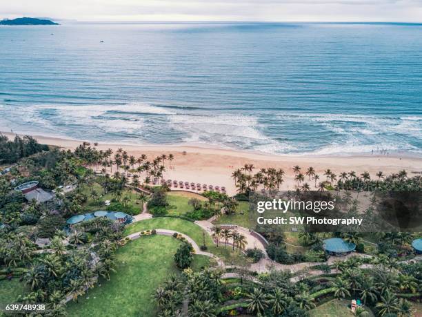 drone angle view of the haitang bay located in sanya, china - insel hainan stock-fotos und bilder