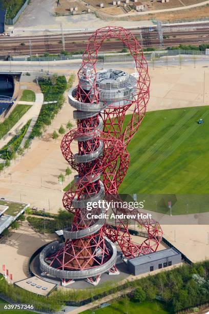 aerial photography view east of arcelor mittal orbit. e20 london uk - olympic park london stock pictures, royalty-free photos & images