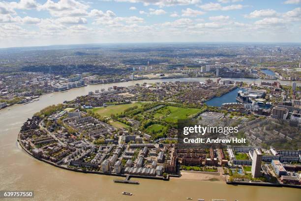 Thames Shape 3,096 River Thames Shape Stock Photos, High-Res Pictures, and Images ...