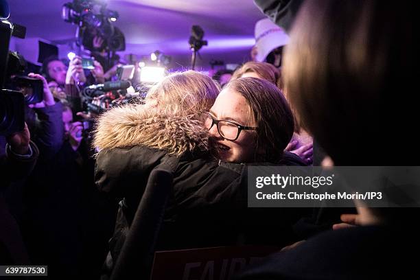 Benoit Hamon's supporters express their joy after the announcement of the results of the first round of the Primary Election of the left wing Les...