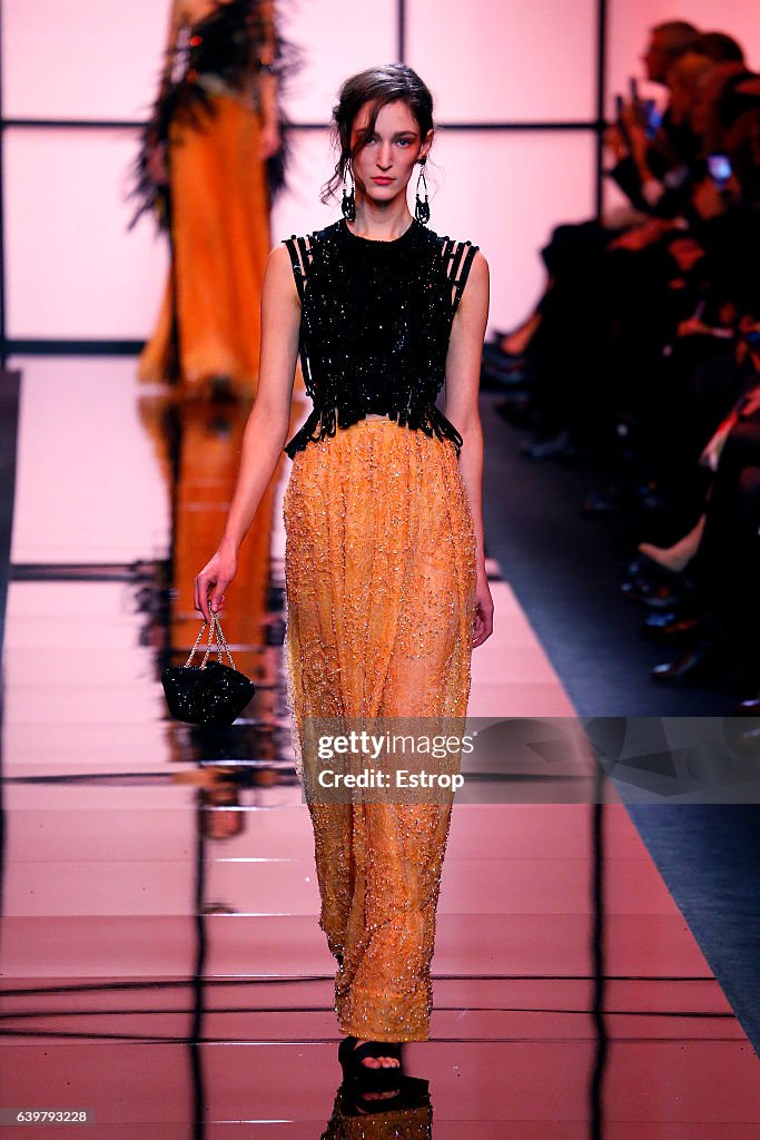 Giorgio Armani Prive : Runway - Paris Fashion Week - Haute Couture Spring Summer 2017