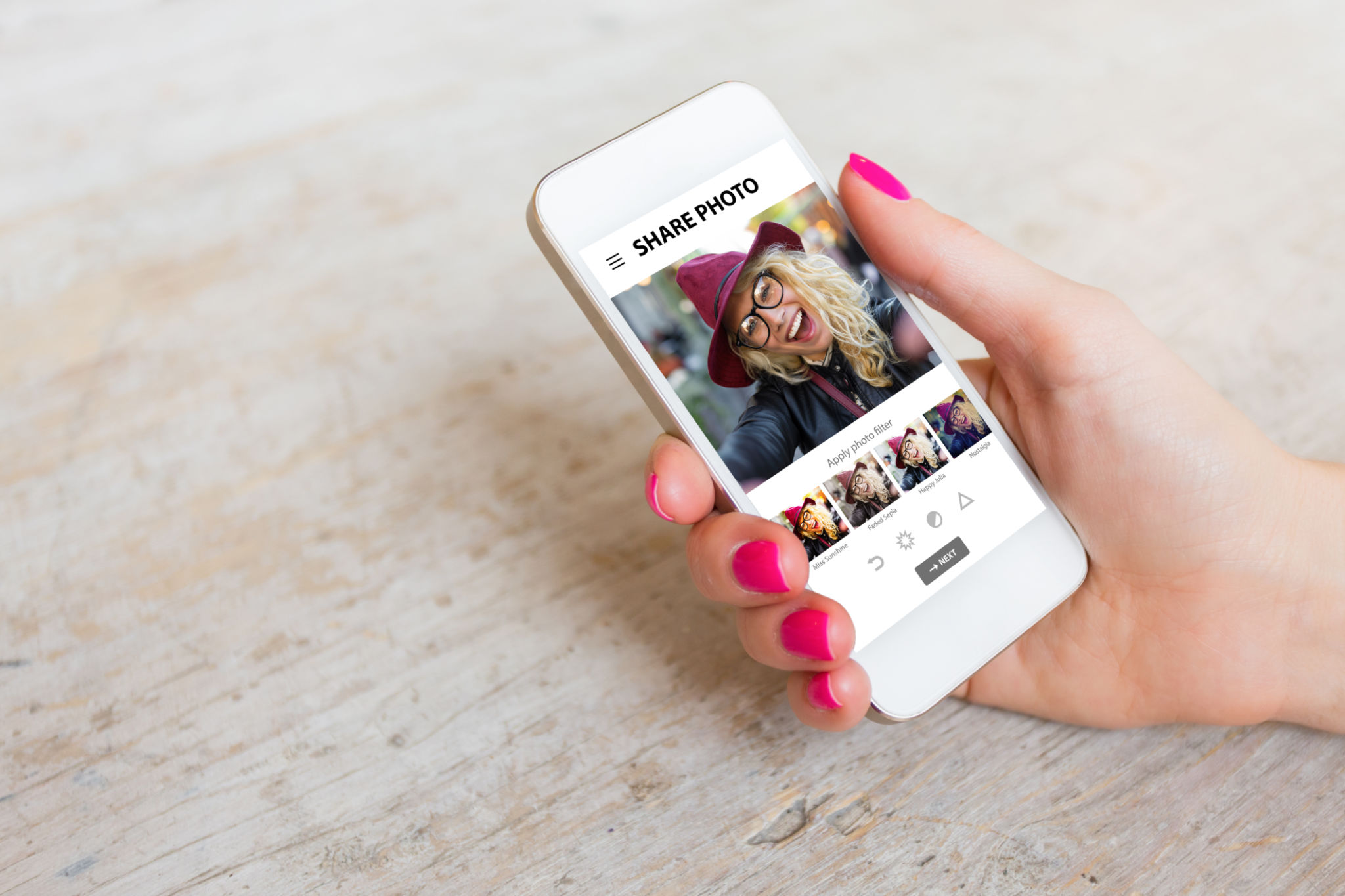sharing photos online