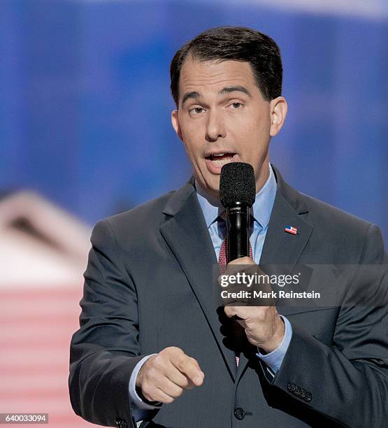 Wisconsin Addresses 6,398 Scott Walker 写真 Stock Photos, High-Res Pictures, and Images ...