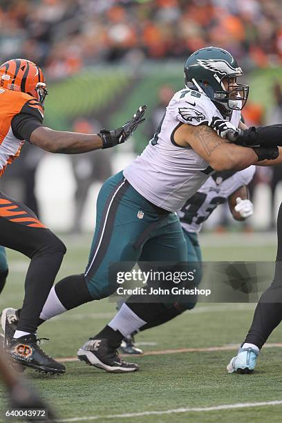 Brandon Brooks of the Philadelphia Eagles blocks downfield during the game against the Cincinnati Bengals at Paul Brown Stadium on December 4, 2016...