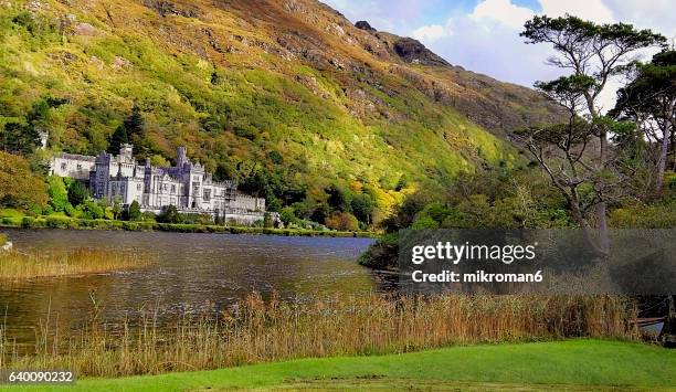 kylemore abbey, pollacappul, connemara, co. galway, republic of ireland, europe - county galway stock pictures, royalty-free photos & images