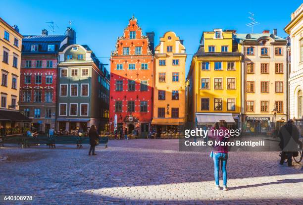 stortorget, gamla stan, stockholm, sweden, northern europe. - stockholm imagens e fotografias de stock