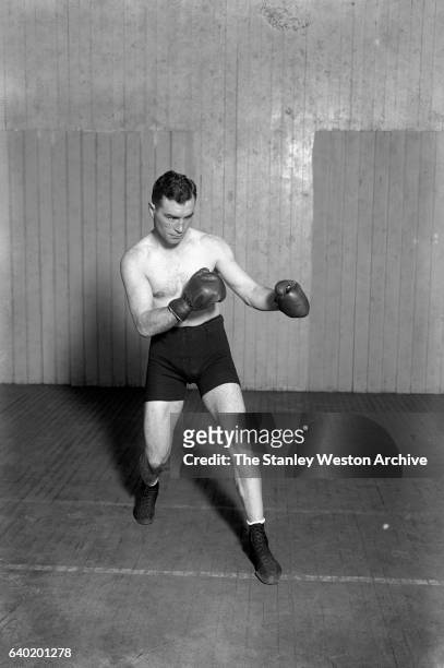 Former world welterweight boxing champion Jack Britton, circa 1900.