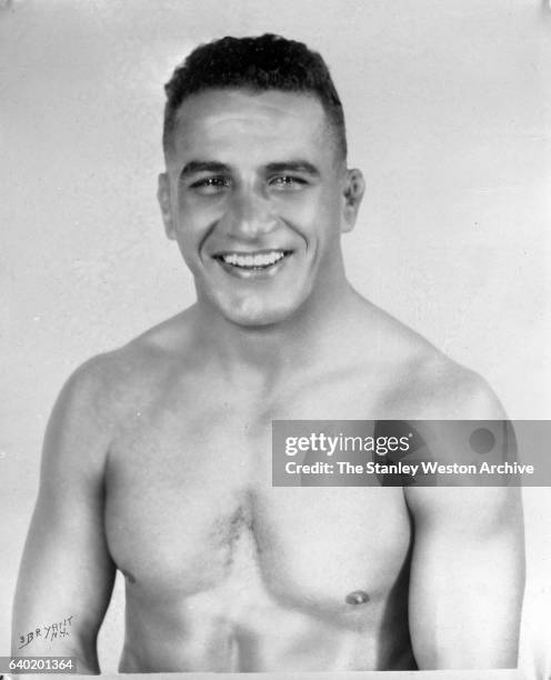 Portrait of American professional wrestler Peter Sauer better known by the ring name Ray Steele, circa 1900.