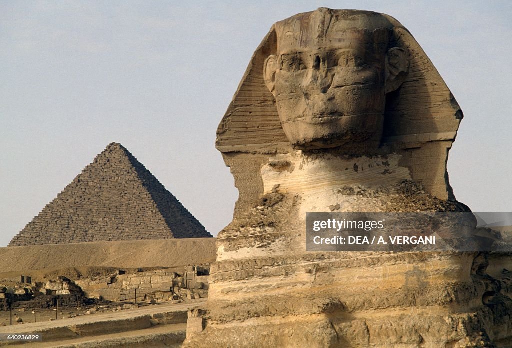 Sphinx of Giza and Pyramid of Menkaure, Giza