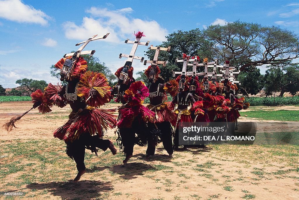 Dogon dancers, Bandiagara Escarpment