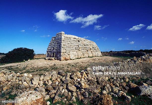 Naveta d'Es Tudons, collective burial mound, Menorca, Balearic islands, Spain. Talayotic civilisation, 13th century BC.