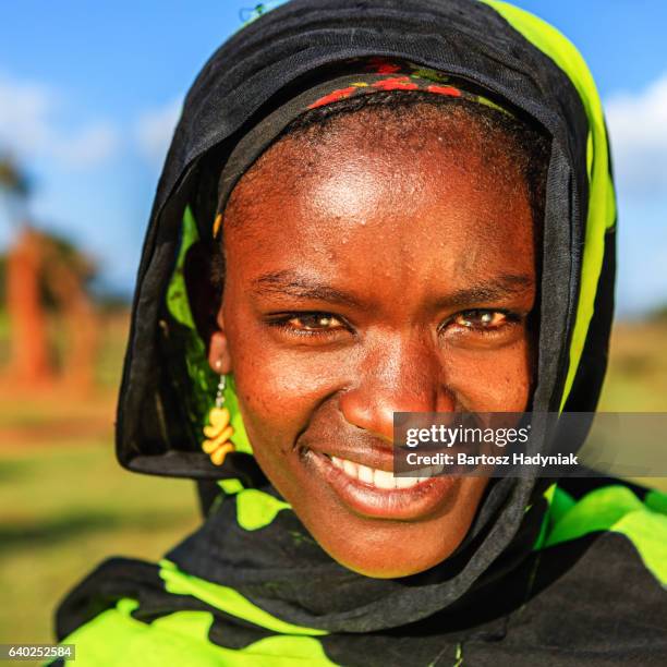 portrait of young woman from borana, ethiopia, africa - borana stock pictures, royalty-free photos & images