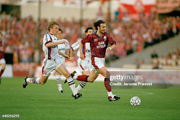 Christophe Dugarry during the second leg of the 1997-1998 UEFA Cup final.