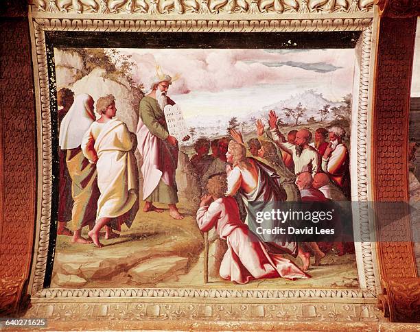 Mose Raphael Solidum 40 Moses Receiving The Tables Of The Law Stock Photos, High-Res ...