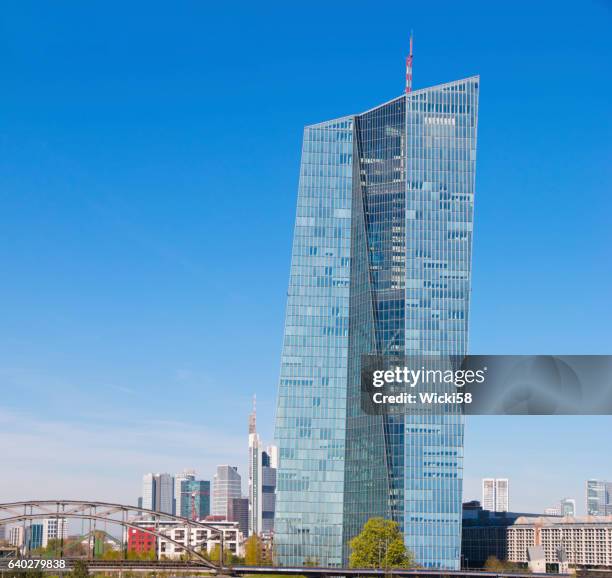 building of the european central bank frankfurt germany - europeiska centralbankens säte bildbanksfoton och bilder