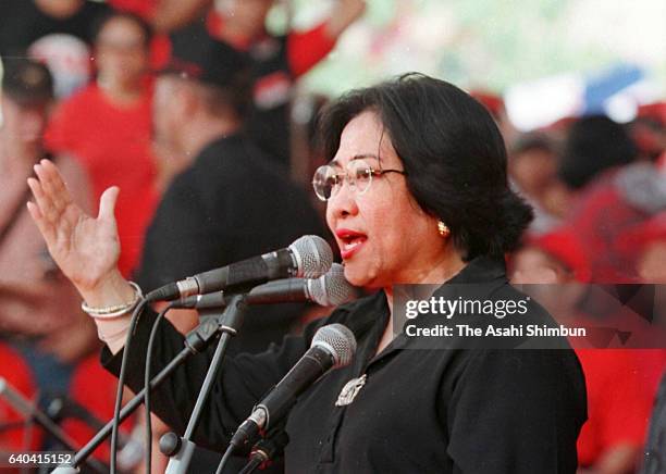 Megawati Soekarnoputri Photos and Premium High Res Pictures - Getty Images