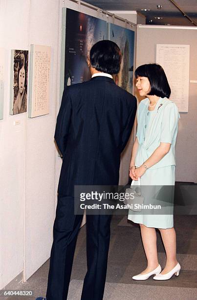 Princess Sayako visits an exhibition to mark the 70th anniversary of the death of poet Misuzu Kaneko at Daimaru Museum on August 3, 1999 in Tokyo,...
