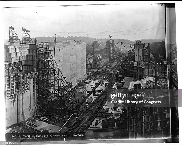 Upper Lock Gatun Upper Locks Photos and Premium High Res Pictures - Getty Images
