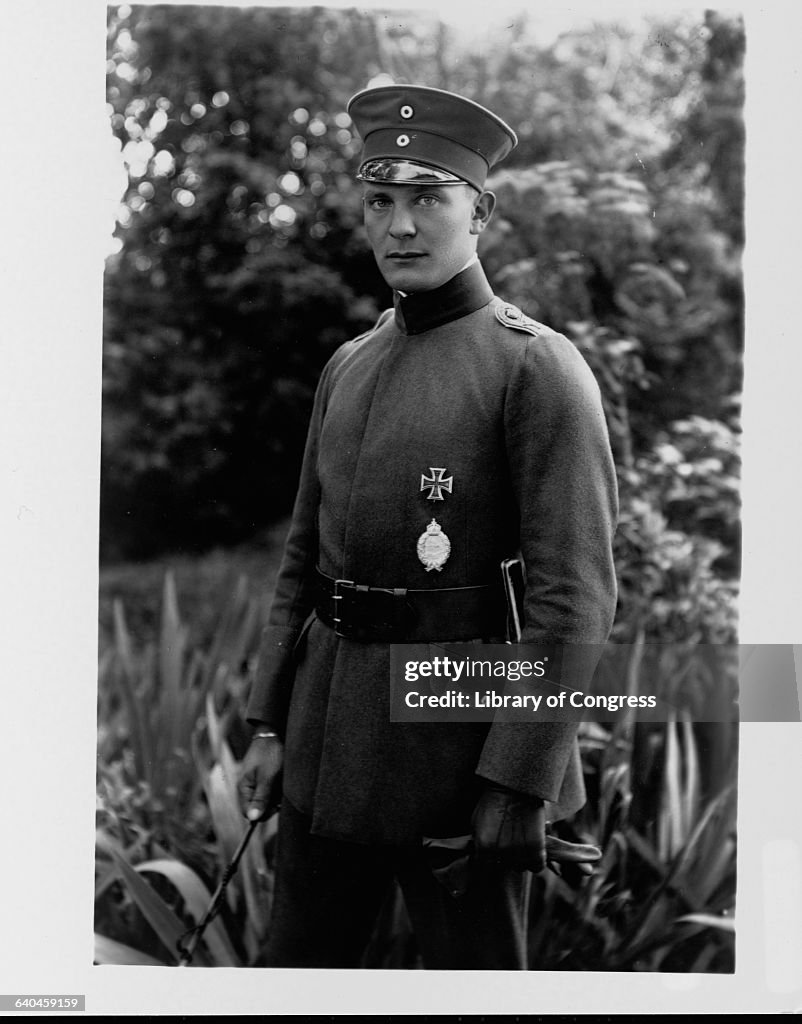 Goering Young Hermann Goering in Uniform News Photo - Getty Images