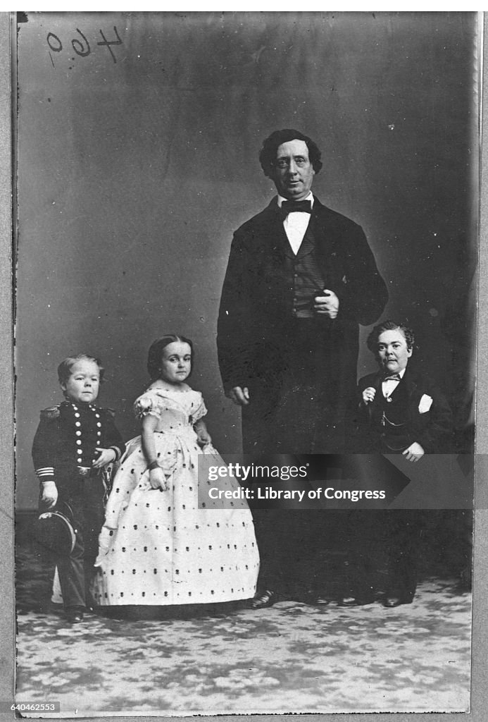 Commander Nutt, Miss Warren, Normal-Sized Man, and General Tom Thumb