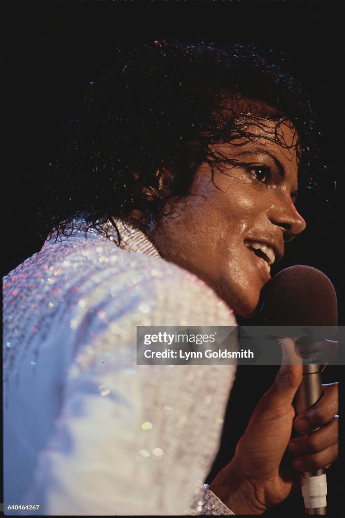 Mj Singer Close-up of Michael Jackson as he performs during The Jackson Five's ...