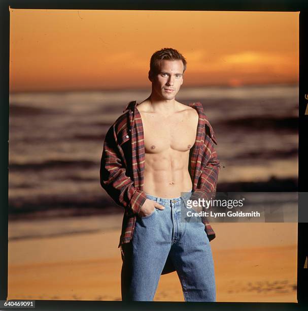 Model and MTV Video Jockey Eric Nies poses by the ocean.