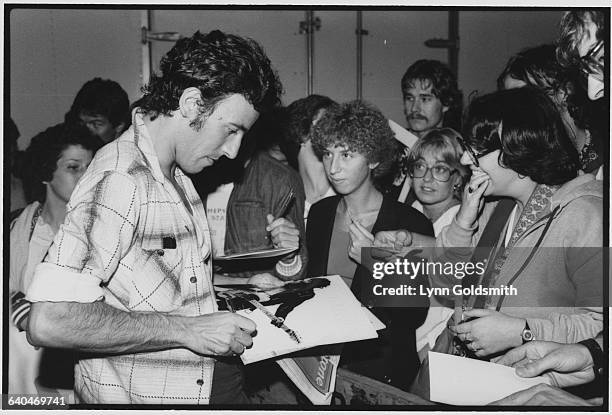 Bruce Springsteen Signing Autographs