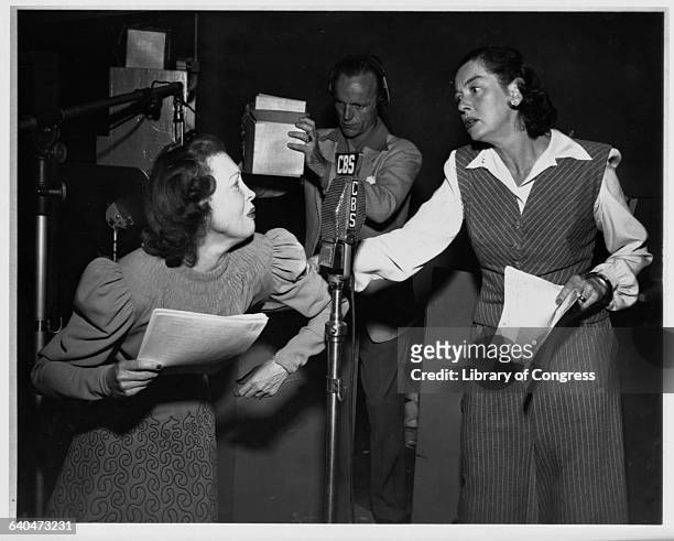 Rosalind Russell and Lurene Tuttle Starring in "The Sisters on Suspense".