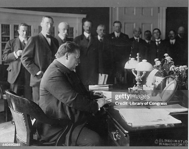 President Taft in the Oval Office