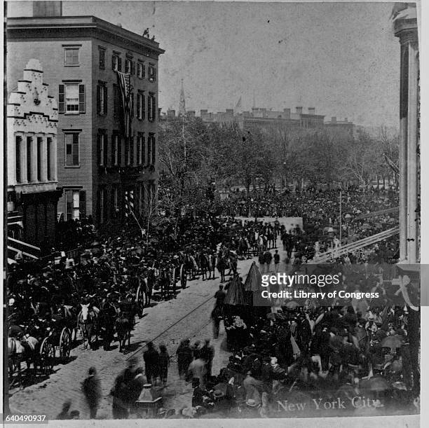 Crowd fills Union Square for the funeral of President Lincoln as the procession enters the square.