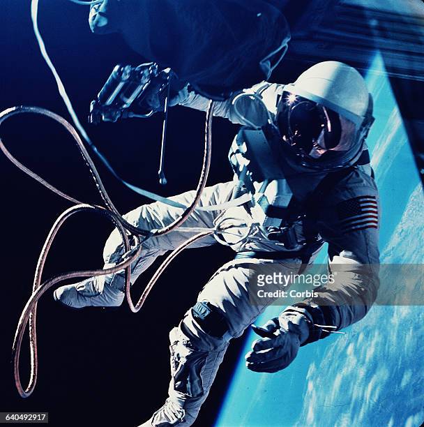 Ed White makes the first American spacewalk during Gemini 6 on June 3, 1965. The walk lasted 20 minutes.
