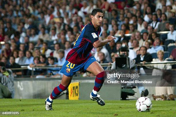 Soccer Spanish Championship Season 2003 2004, FC Barcelona vs FC Sevilla. Quaresma . Football championnat d Espagne Saison 2003 2004, FC Barcelone...