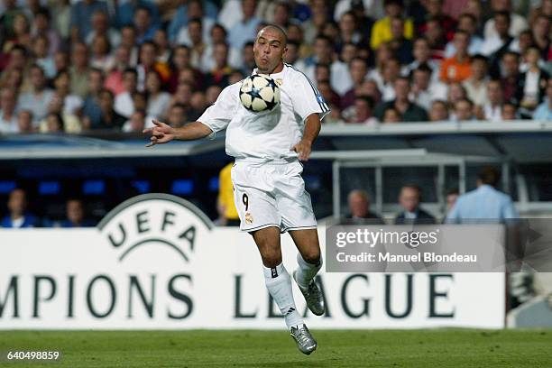 Soccer, Champions League - Season 2003-2004, group F, Real Madrid vs Marseille. Ronaldo . Football, Ligue des Champions, groupe F, Real Madrid contre...