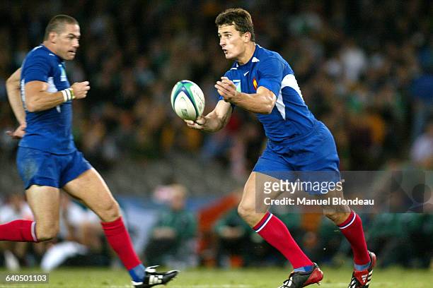 Rugby World Cup 2003. Quarter Finals. France vs Ireland. Yannick Jauzion and Tony Marsh . Coupe du monde de Rugby 2003. Quart de Finales. France...