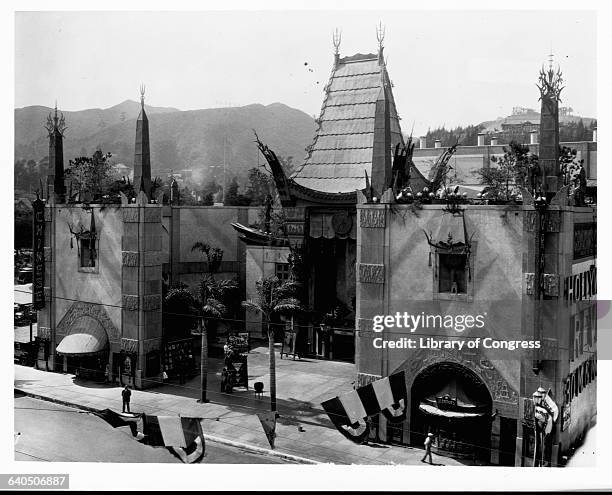 Grauman's Chinese Theater on Hollywood Blvd., Hollywood, Calif. Photo by, 1929 SPF - Theaters Theaters Ca. CA. H Shelf