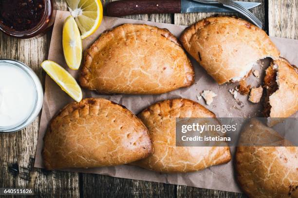 homemade baked vegetarian empanadas - american pie stockfoto's en -beelden